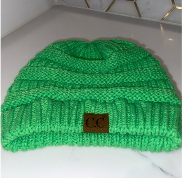 CC beanie - Picture 4 of 6